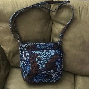 Vera Bradley Carson mailbag crossbody,barely used